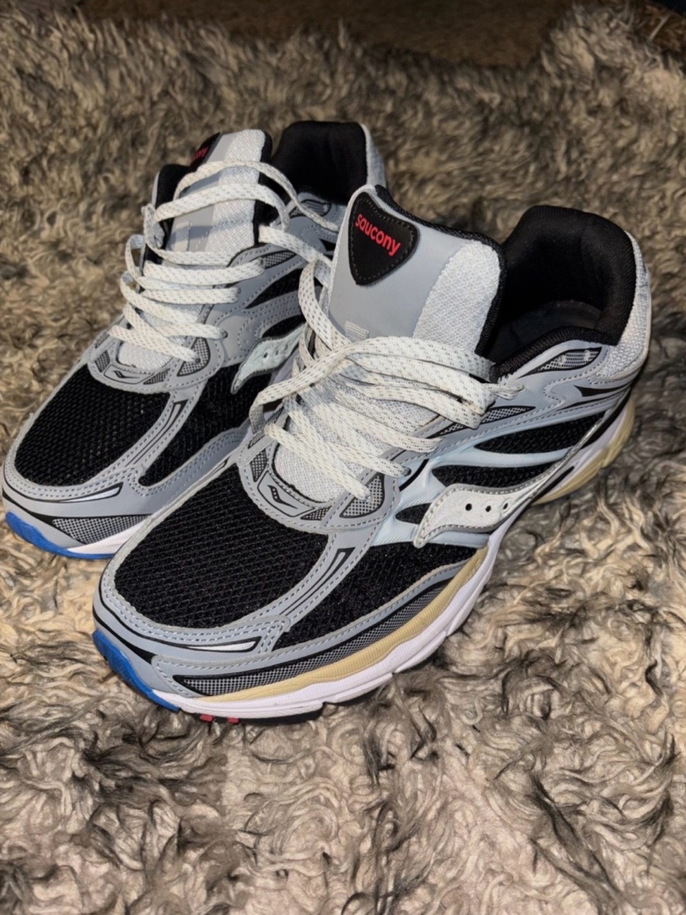 Saucony Black and Gray Running Sneakers with Blue and Cream Accents - Picture 5 of 8
